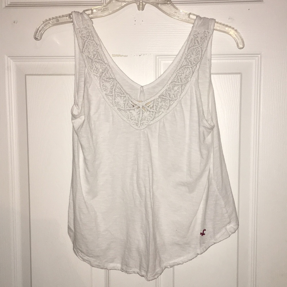 Hollister cropped tank!